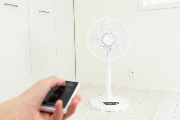 室内の空気を循環させるために｜エアコンの風向き設定以外でできること