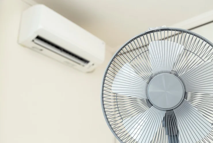 エアコンと扇風機を併用すると節電につながる理由